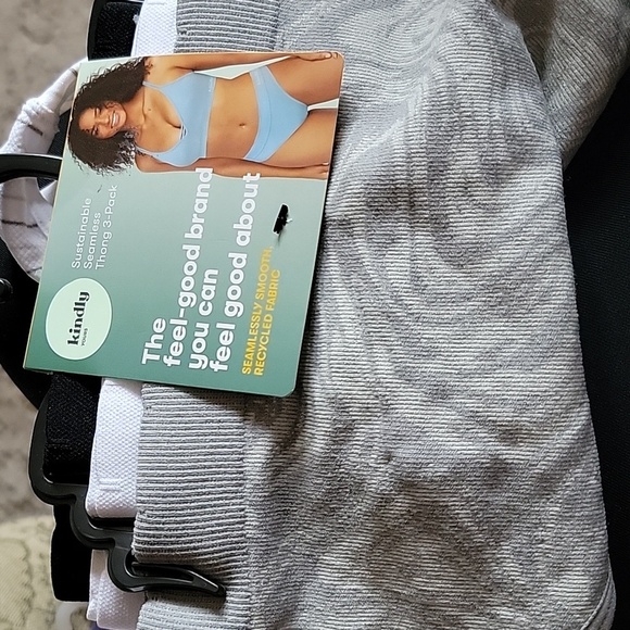 Kindly Yours 3 pack Plus Size Seamless Thongs - Picture 1 of 5